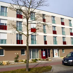 4* Aparthotel East